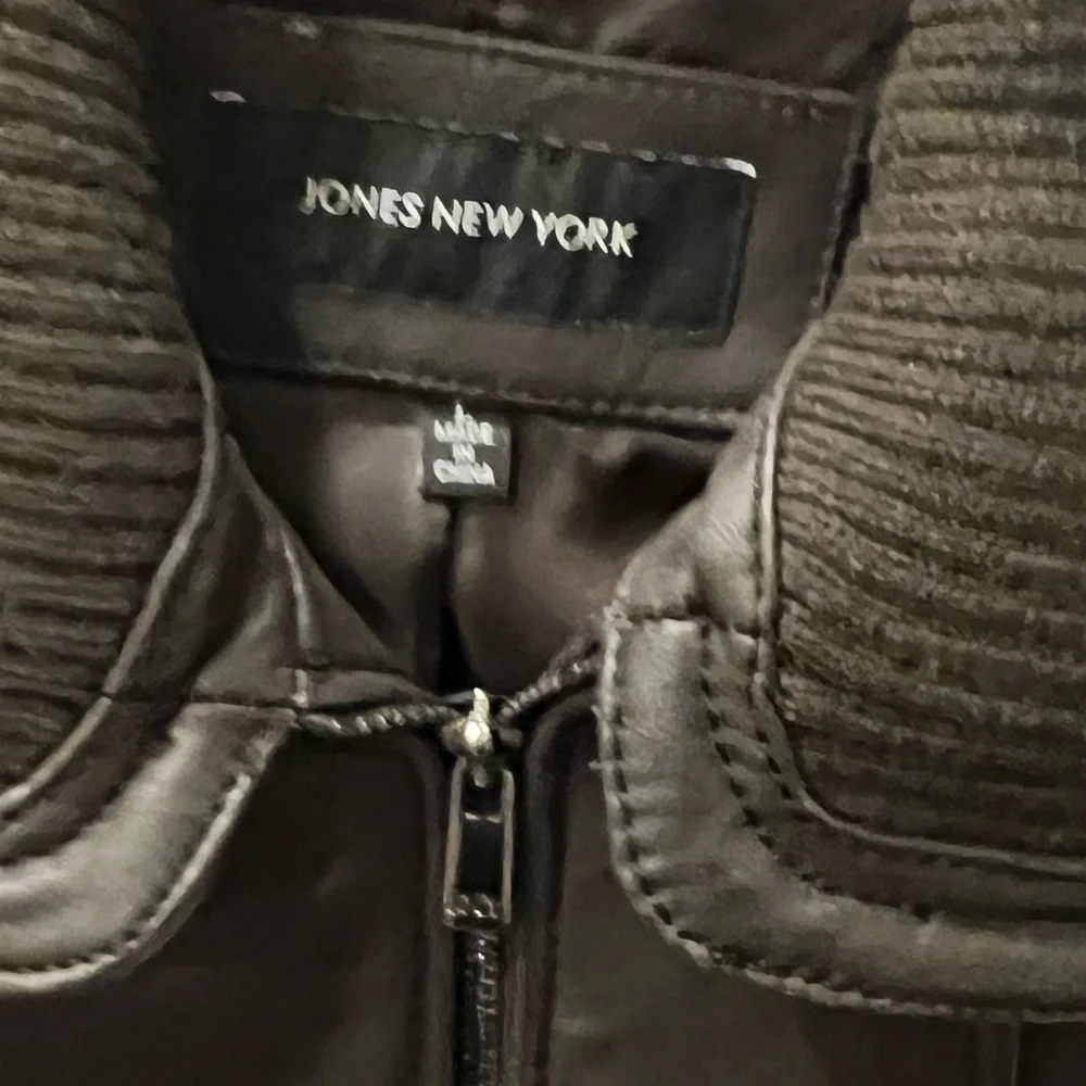 Jones New York Dark Brown Jacket with Ribbed Collar